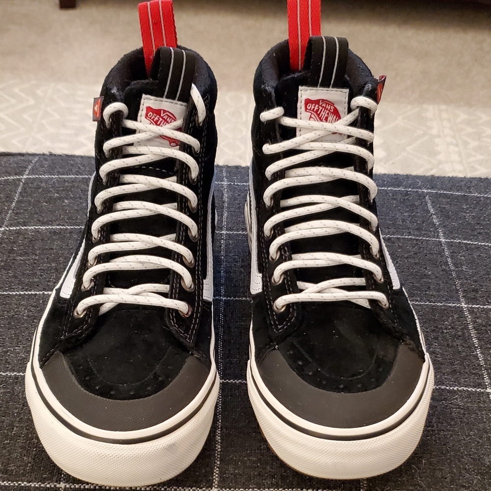 Vans Sk8 Hi MTE-2, Black/True White, Women's 8.5, Men's 7, EUC, $5.00 Shipping!